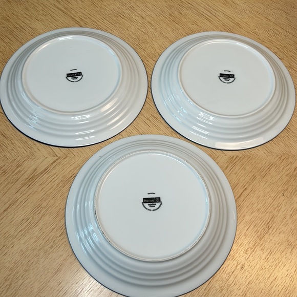 Home Catalina Medallion Dinner Plate (3) - Picture 3 of 10